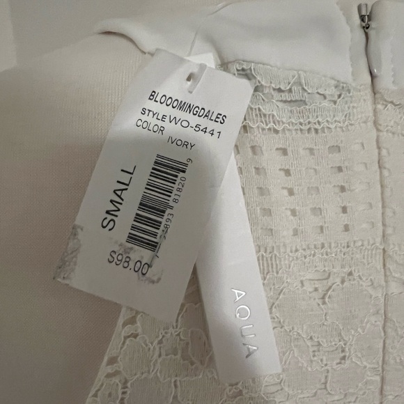 Aqua white laced dress with tags attached. Never worn. - Picture 3 of 5